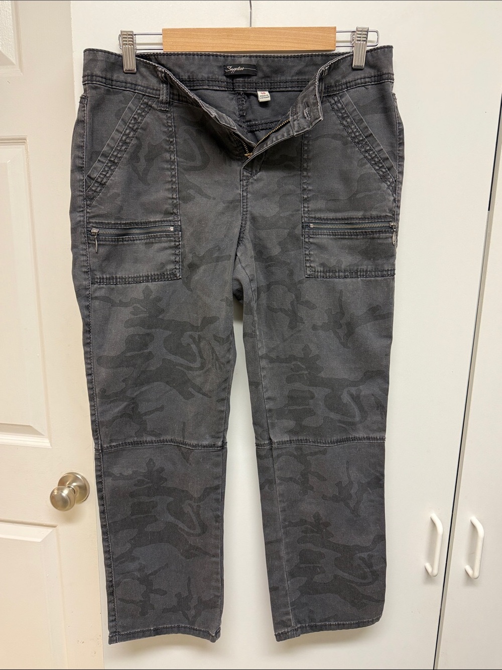 Signature Grey Camo Cropped Utility Pants